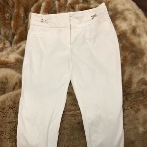 White Capri pants
